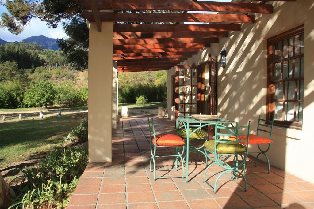 Pensjonat Calais Wine Estate Paarl Zewnętrze zdjęcie