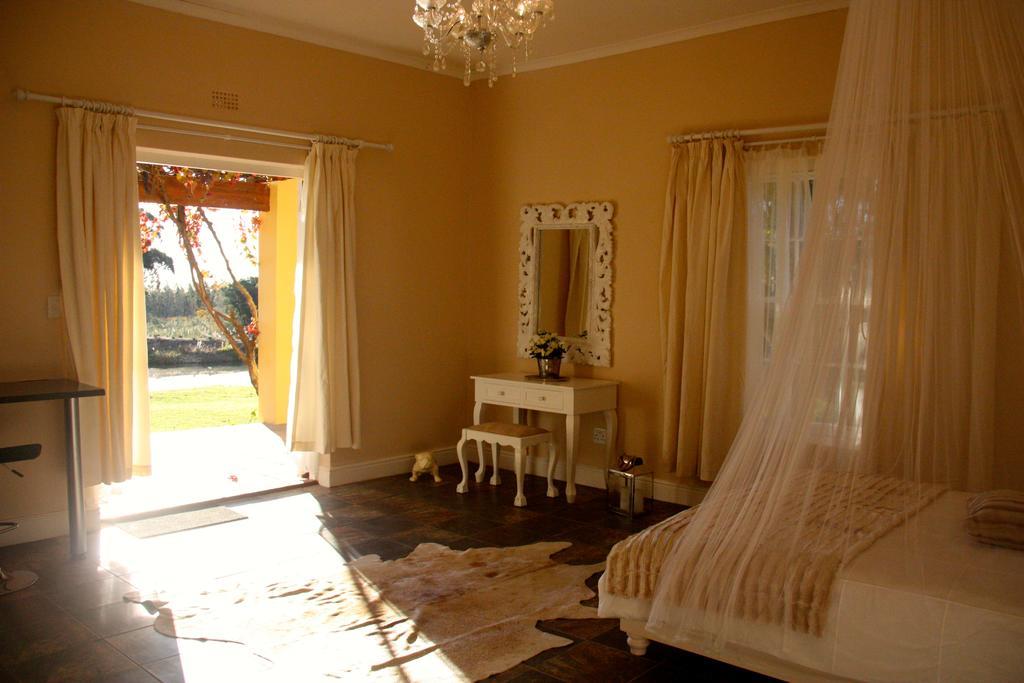 Pensjonat Calais Wine Estate Paarl Zewnętrze zdjęcie